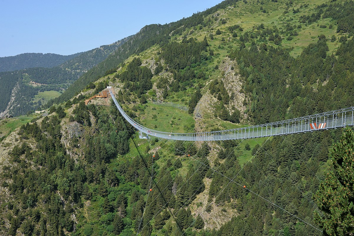 Visita el Puente Tibetano de Canillo en Andorra